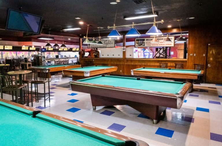 bowling alley with pool tables near me